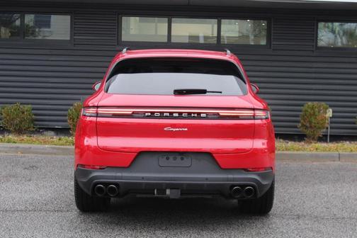 2025 Porsche Cayenne Cayenne