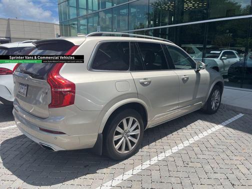 Luminous Sand Metallic 2016 Volvo XC90 T6 Momentum
