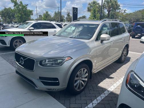 Luminous Sand Metallic 2016 Volvo XC90 T6 Momentum