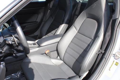 2024 Porsche 911 Carrera 4S