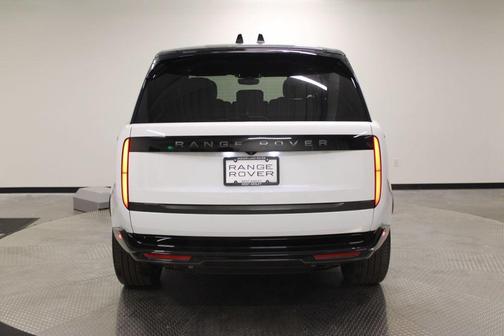 White 2025 Land Rover Range Rover P530 SE