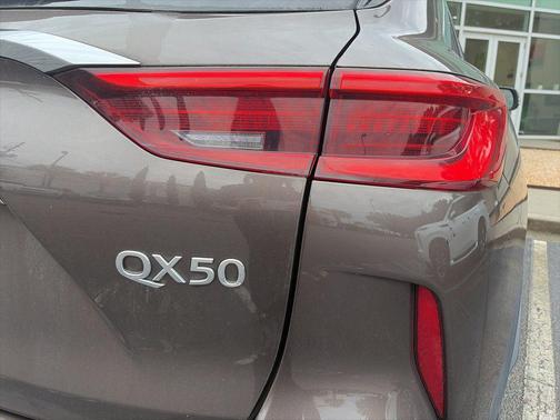 Chestnut 2019 INFINITI QX50 Pure