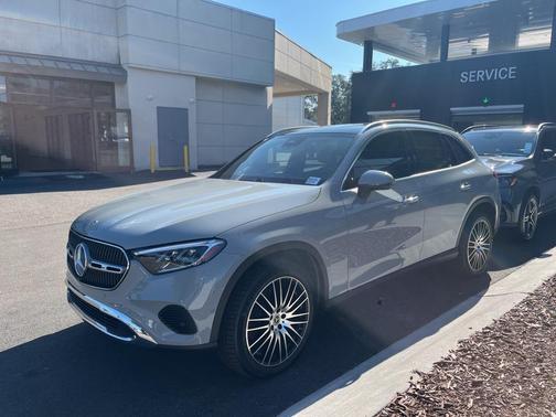 2025 Mercedes-Benz GLC 300 4MATIC