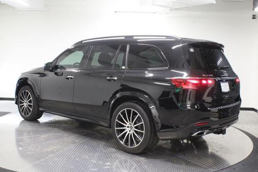 Obsidian Black Metallic 2025 Mercedes-Benz GLS 450 4MATIC