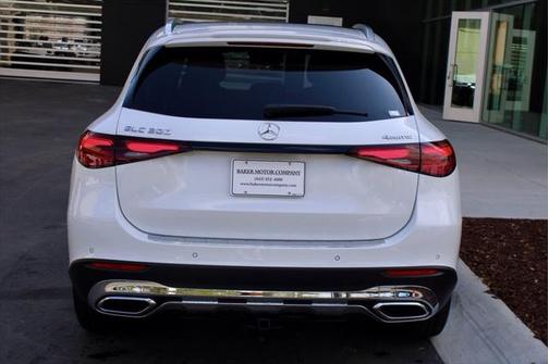 2025 Mercedes-Benz GLC 300 4MATIC