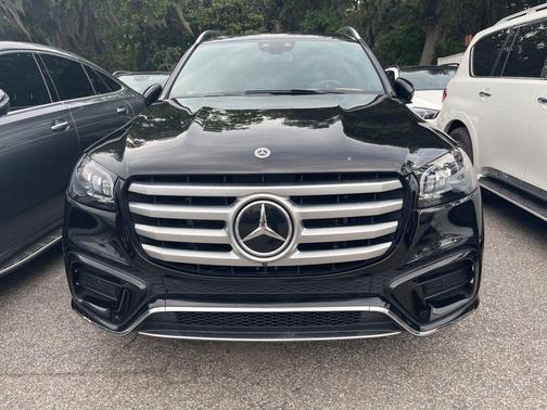Obsidian Black Metallic 2024 Mercedes-Benz GLS 450 4MATIC