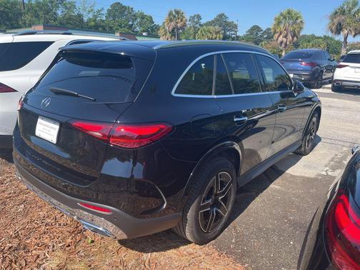 Black 2026 Mercedes-Benz GLC 300 Base