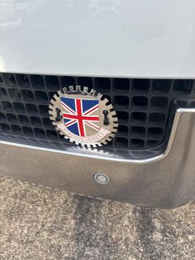 2022 Land Rover Defender 110 SE