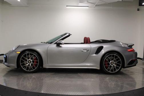 2018 Porsche 911 Turbo