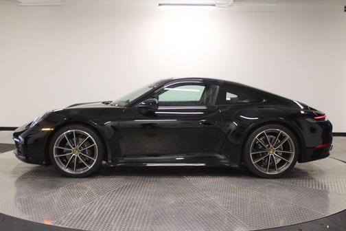 2024 Porsche 911 Carrera