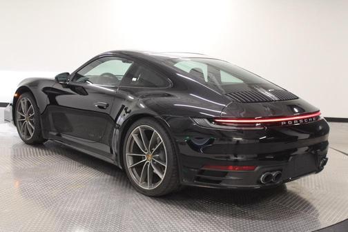 2024 Porsche 911 Carrera