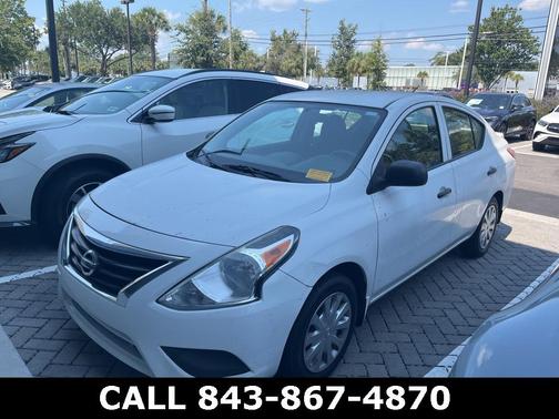 2015 Nissan Versa 1.6 S+