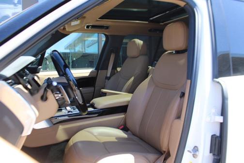 2023 Land Rover Range Rover P530 SE