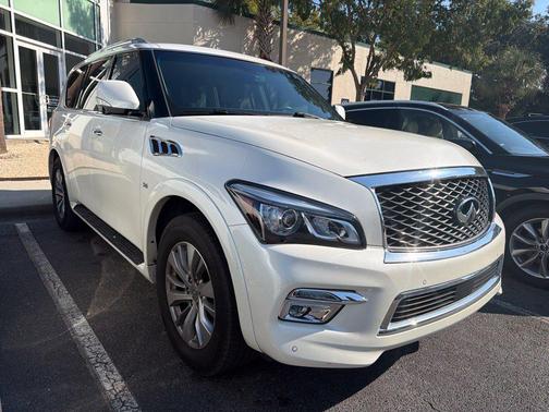 Majestic 2017 INFINITI QX80 Base