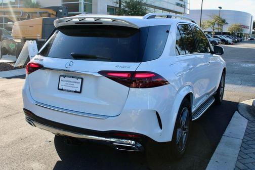 White 2025 Mercedes-Benz GLE 450 4MATIC