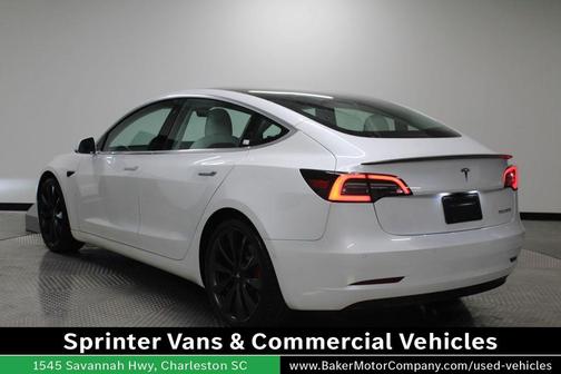 Pearl White Multi-Coat 2020 Tesla Model 3 Performance