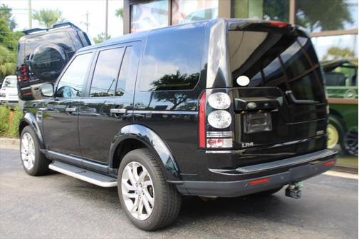 2016 Land Rover LR4 Base