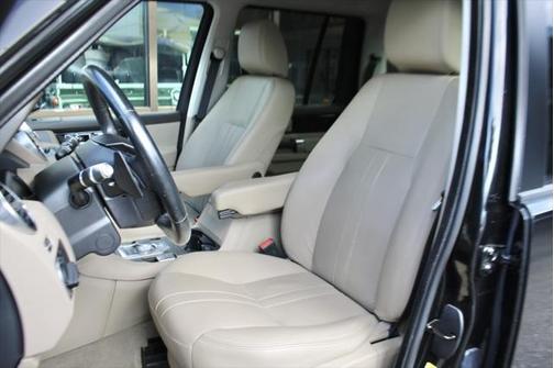 2016 Land Rover LR4 Base