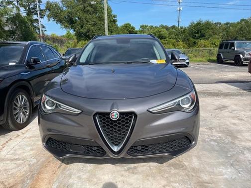 2018 Alfa Romeo Stelvio Sport