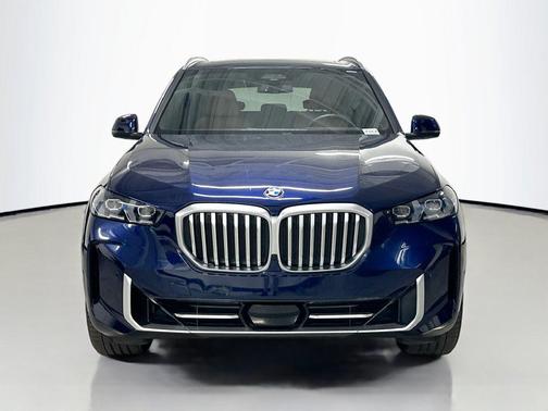 Tanzanite Blue II Metallic 2025 BMW X5 xDrive40i
