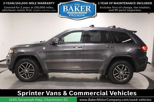 Granite Crystal Metallic Clearcoat 2018 Jeep Grand Cherokee Trailhawk