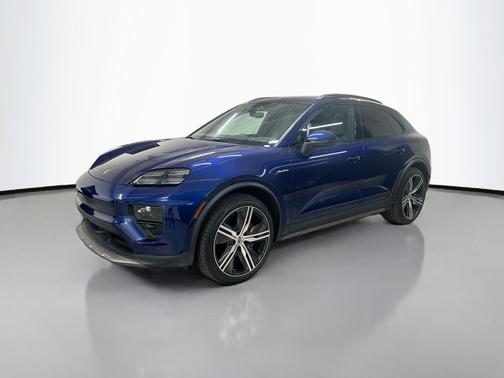 Gentian Blue Metallic 2025 Porsche Macan Macan Electric 4S