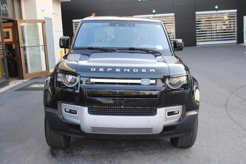 2022 Land Rover Defender 110 S