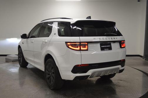 2025 Land Rover Discovery Sport S