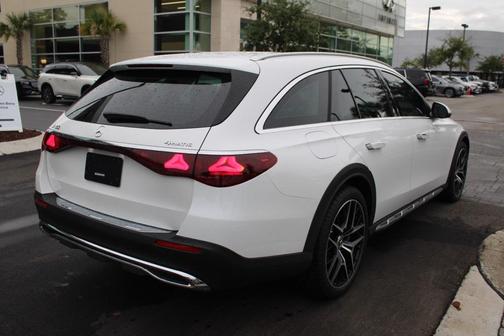 2022 Mercedes-Benz E-Class E 450 4MATIC All-Terrain
