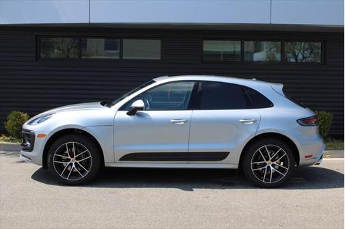 2024 Porsche Macan Base