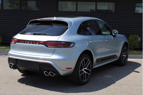 2024 Porsche Macan Base