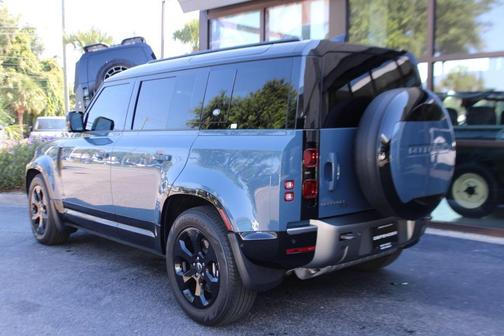 2023 Land Rover Defender 110 X-Dynamic SE