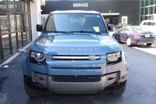 2023 Land Rover Defender 110 X-Dynamic SE