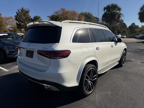 2022 Mercedes-Benz GLS 450 4MATIC