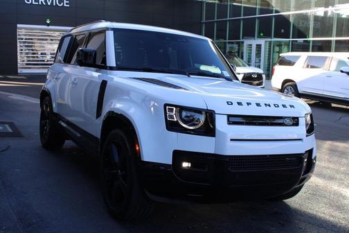 2023 Land Rover Defender 110 X-Dynamic SE