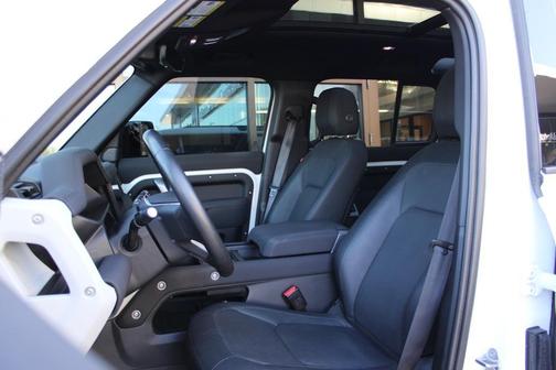 2023 Land Rover Defender 110 X-Dynamic SE