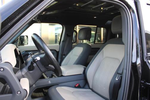 2022 Land Rover Defender 110 X-Dynamic HSE