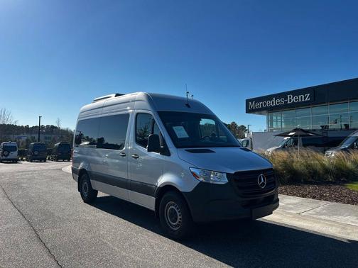 2024 Mercedes-Benz Sprinter 2500 Standard Roof