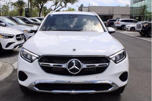 2025 Mercedes-Benz GLC 300 Base