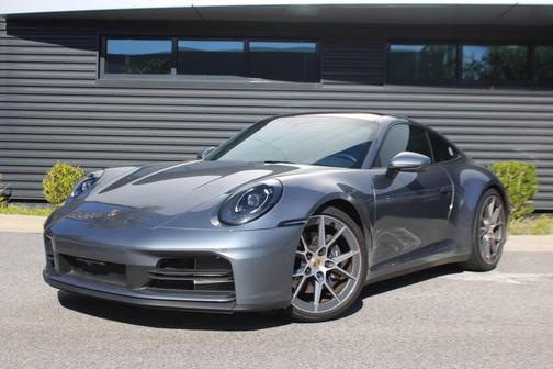 2025 Porsche 911 Carrera T