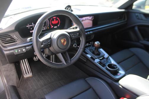 2025 Porsche 911 Carrera T