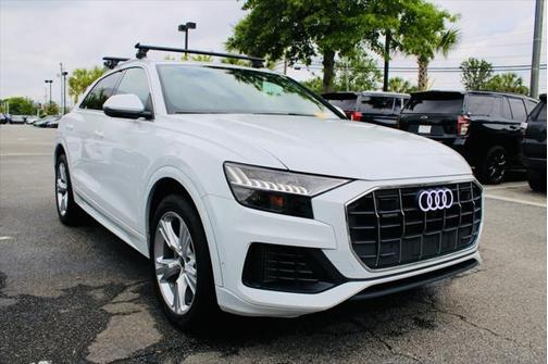 2023 Audi Q8 55 Premium