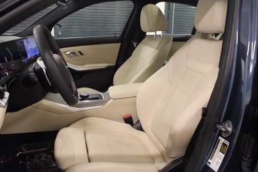 Arctic Race Blue Metallic 2025 BMW 330 330i