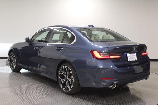 Arctic Race Blue Metallic 2025 BMW 330 330i