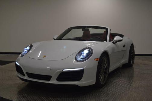 Carrara White Metallic 2019 Porsche 911 Carrera