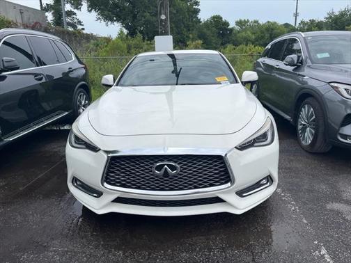 2017 INFINITI Q60 3.0T Premium