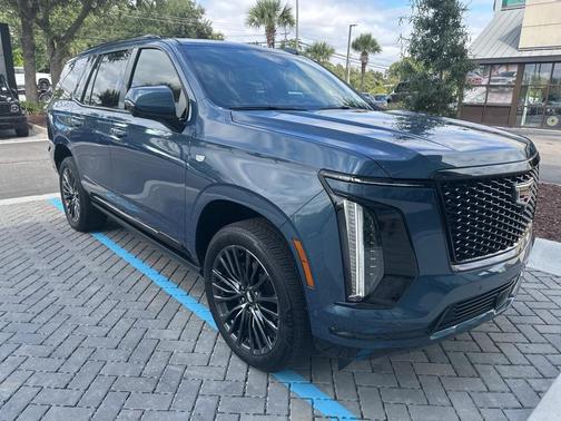 2025 Cadillac Escalade Sport Platinum