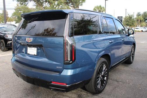 2025 Cadillac Escalade Sport Platinum