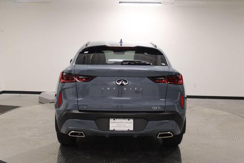 2025 INFINITI QX55 LUXE