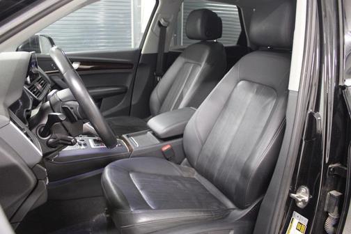 2020 Audi Q5 45 Premium Plus